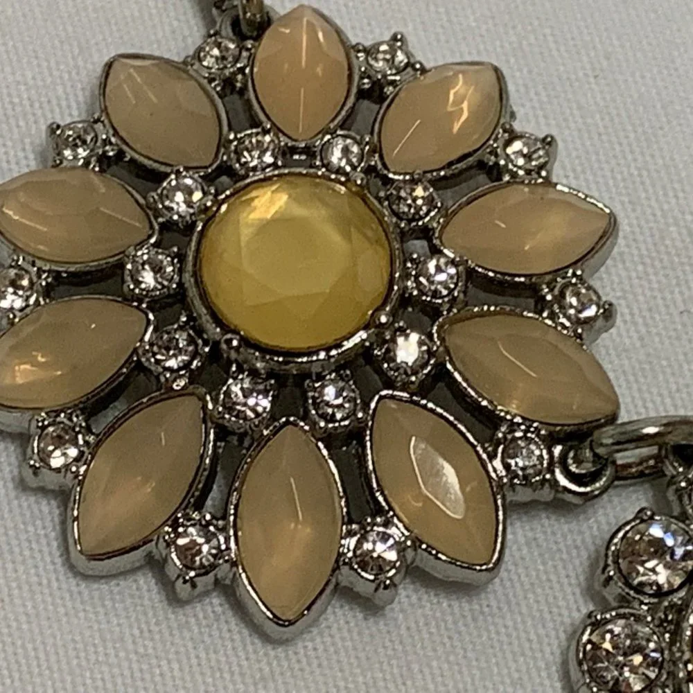 LIA SOPHIA NECKLACE CHRISTINA'S JOY FLOWER CLUSTER STATEMENT NECKLACE - Picture 3 of 7